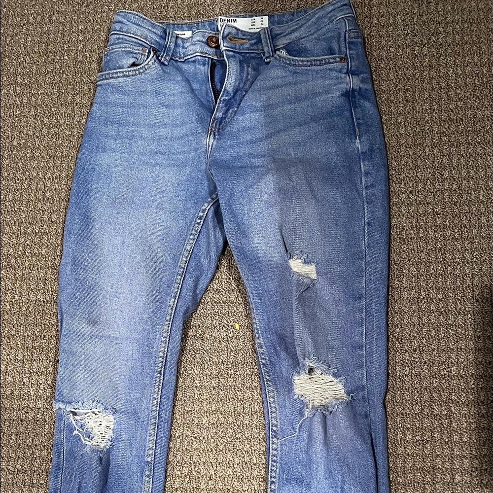 BERSHKA JEANS